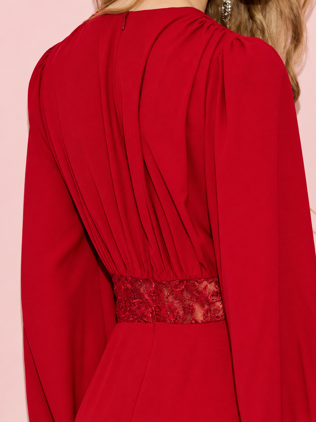 Scarlet Élan Lace Evening Gown